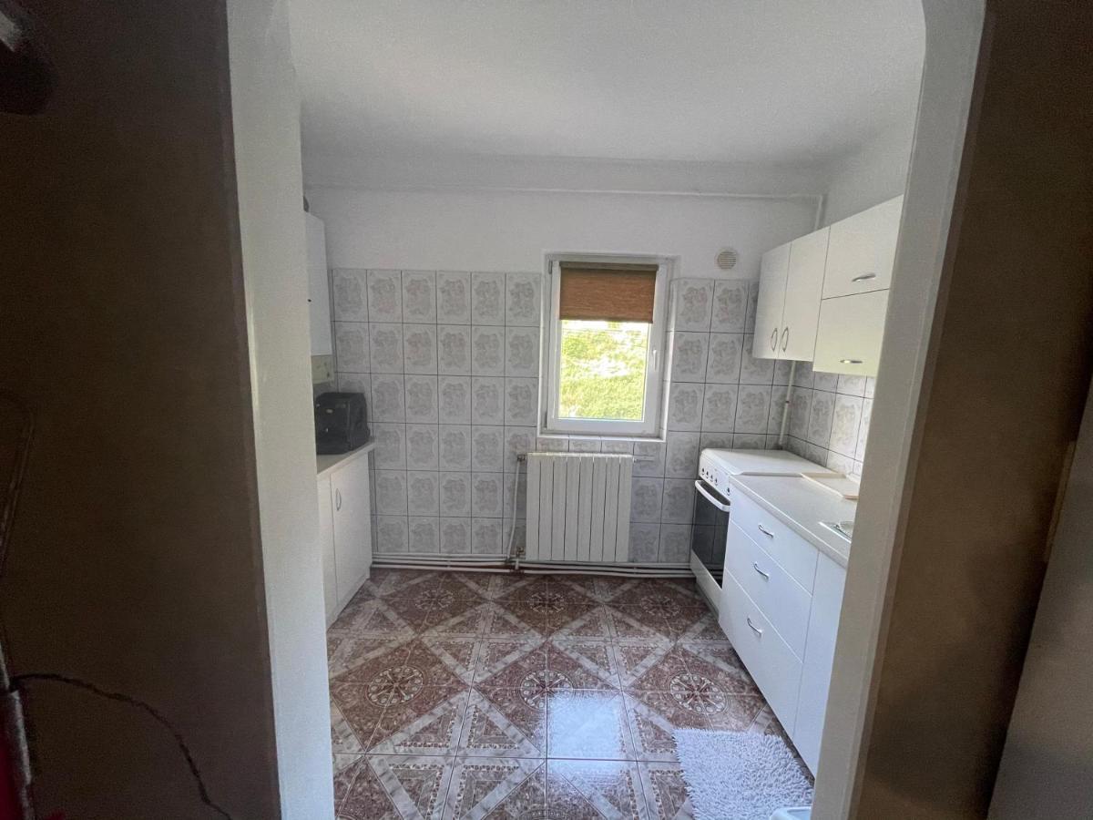 Apartament Bella Târgu Ocna Exterior foto