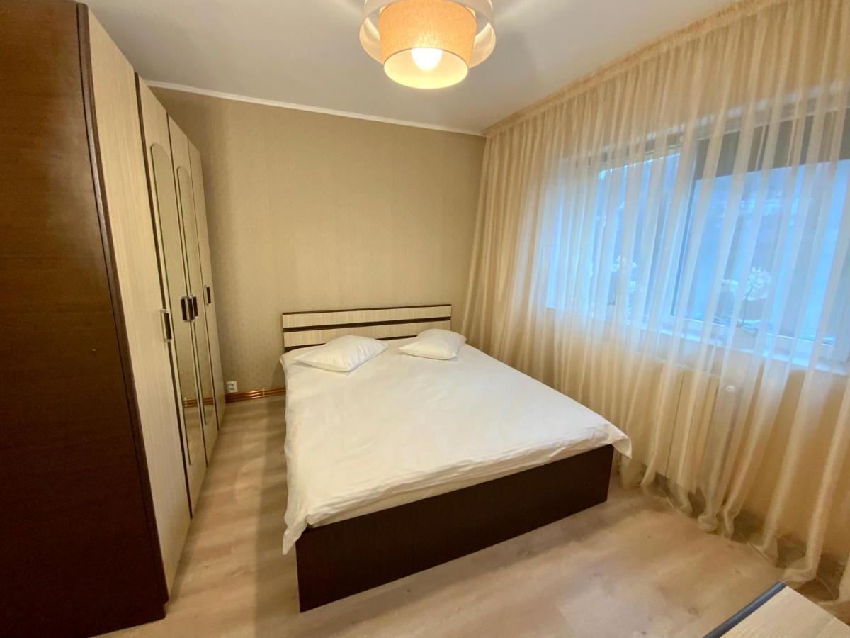 Apartament Bella Târgu Ocna Exterior foto